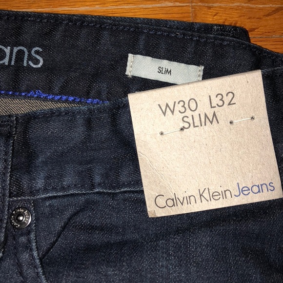 BNWT CALVIN KLEIN MENS JEANS SZ.30x32 SLIM - Picture 3 of 4